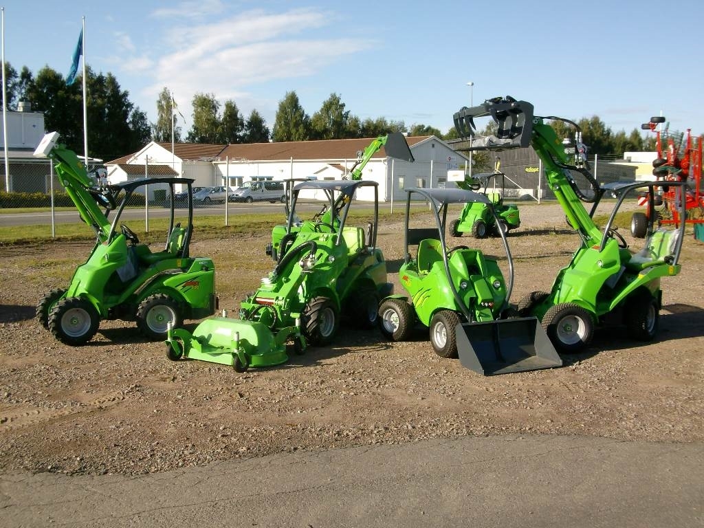 Avant 225, 420, 520, 528, 630, 635, 640, 745, 750, 760, Sweden, 2016 multi purpose loaders for
