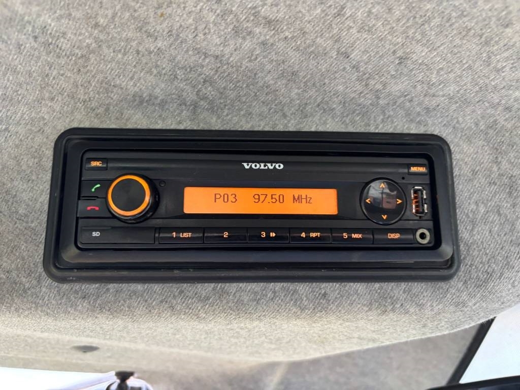 Volvo L 90 H (On Transport)