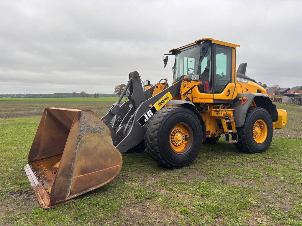 Volvo L 90 H (On Transport)