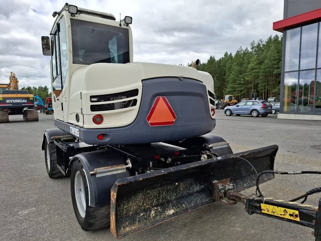 schaeff-tw95-engcon-karry-2-ka,0a72c12b