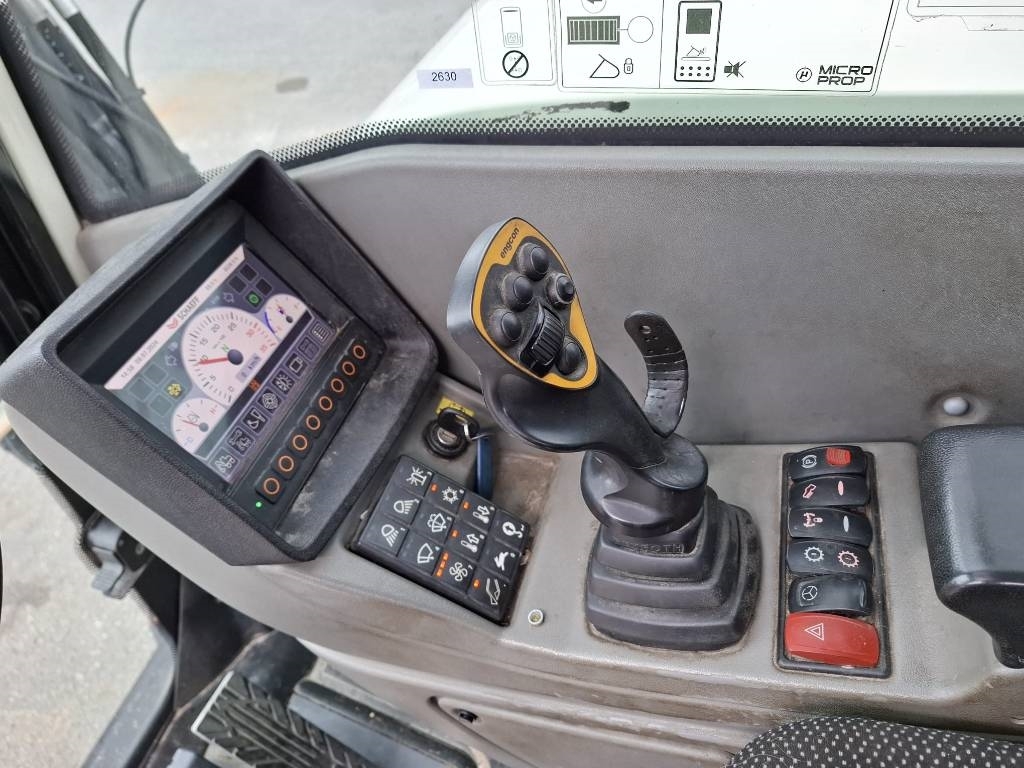 schaeff-tw95-engcon-karry-2-ka,3909f943