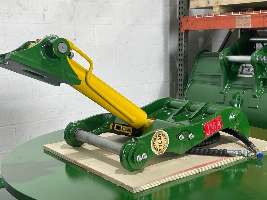 taken.bz JM Attachments Hydraulic Thumb for Hitachi ZX17-2/ZX17U