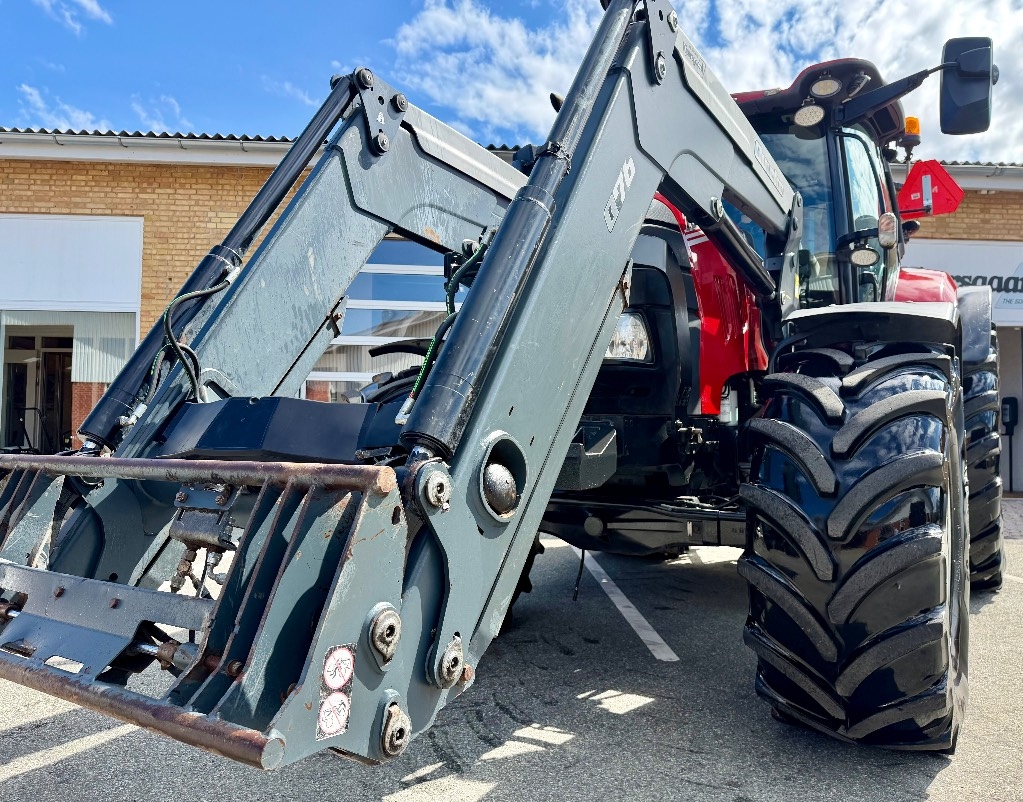 Case IH Puma 150