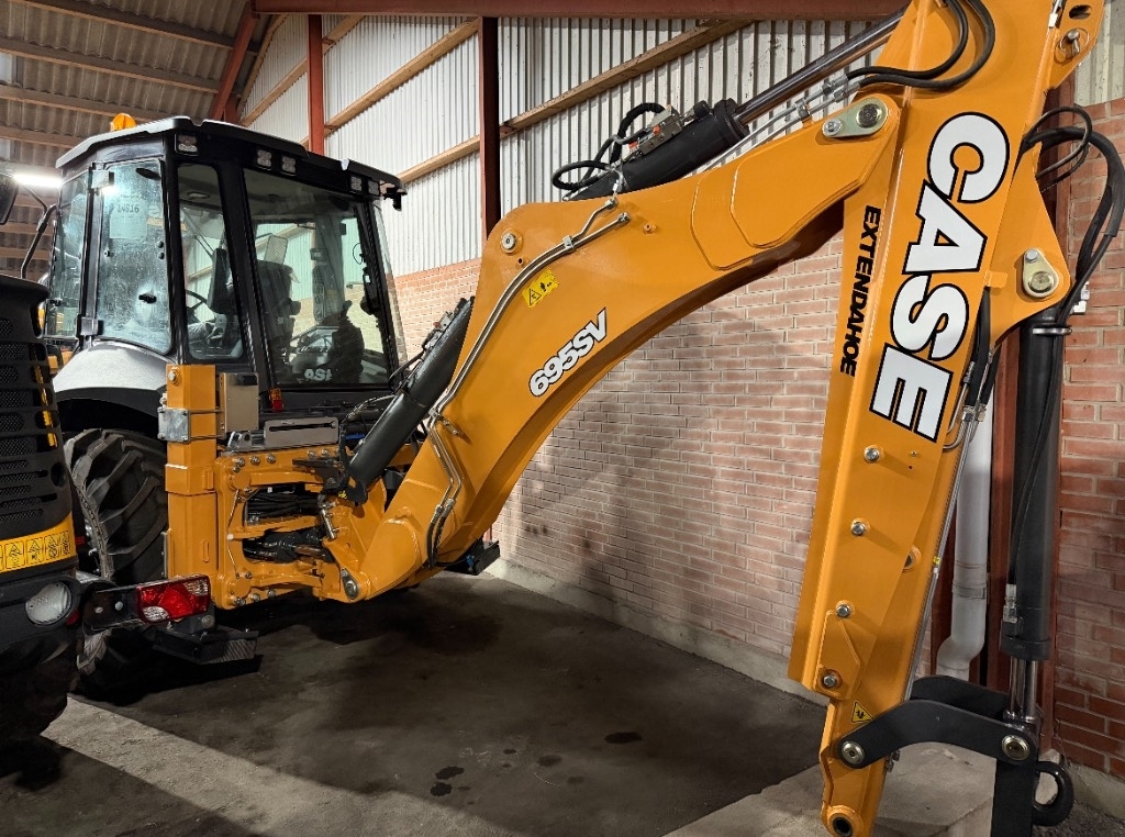 CASE 695 SV In-line arm