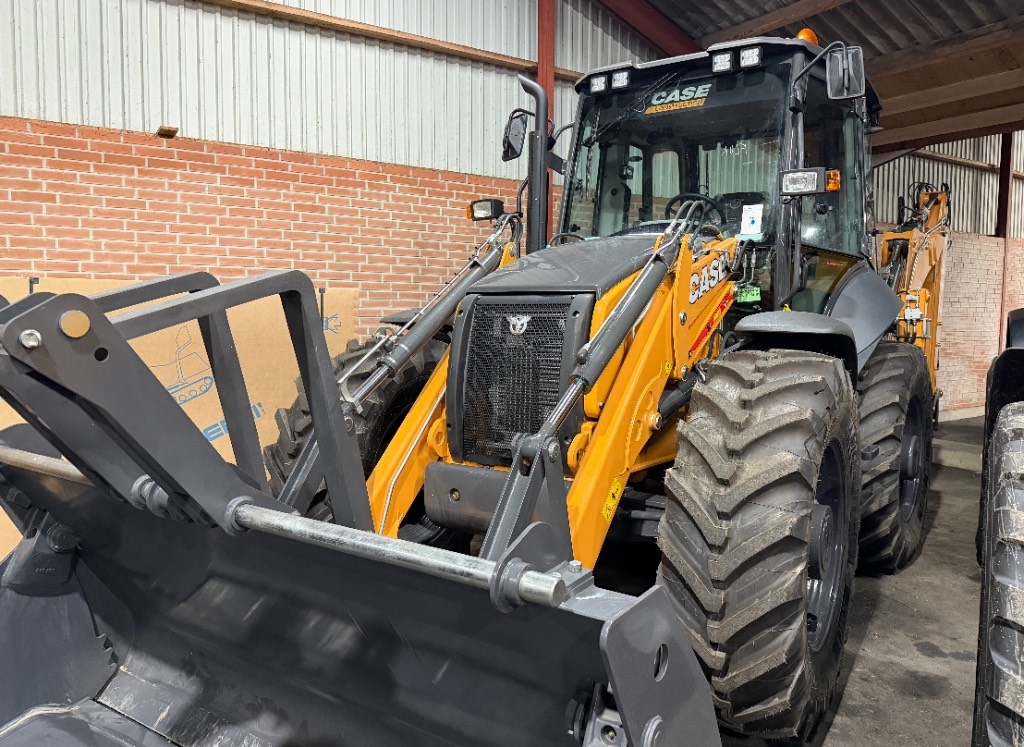 CASE 695 SV In-line arm