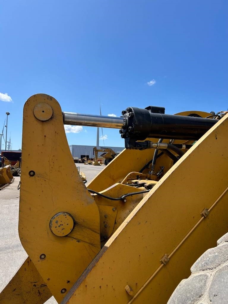 CAT 950 K