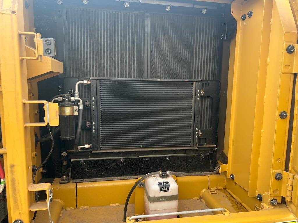 CAT 320 D3 GC