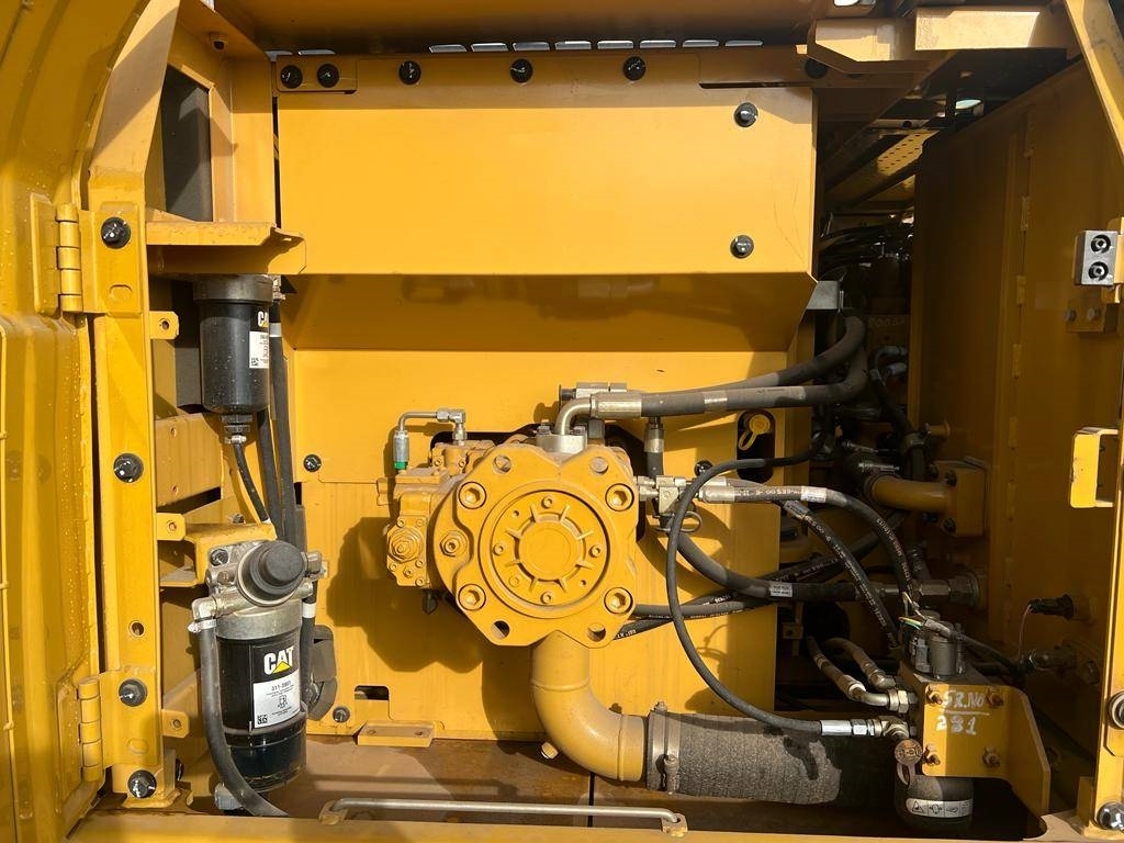 CAT 320 D3 GC
