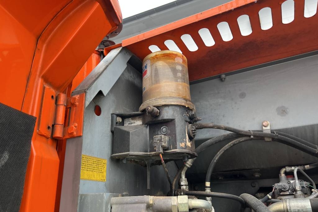 Hitachi ZX 250 | Polar Machine Trading