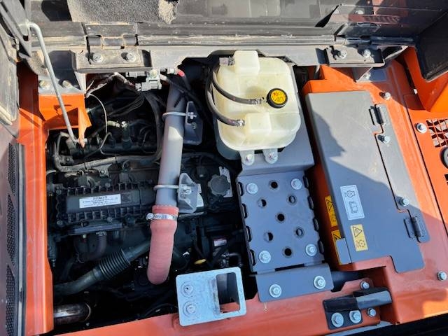 hitachi-zx-135us-7-stage-v-rot,b55dfde7