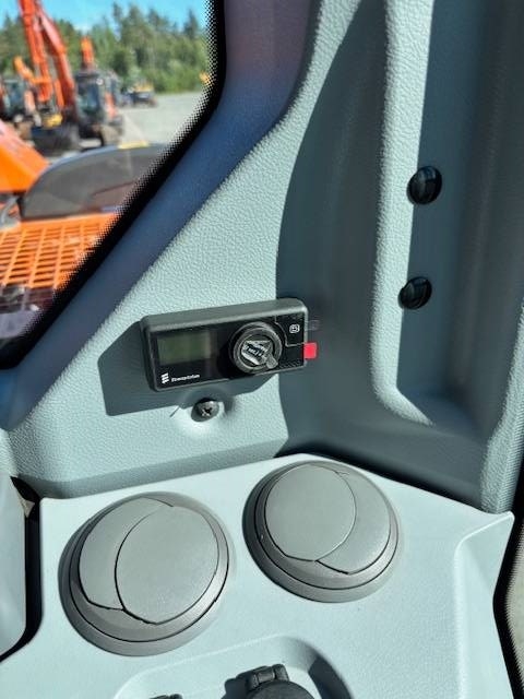 hitachi-zx-135us-7-stage-v-rot,cd45ad39