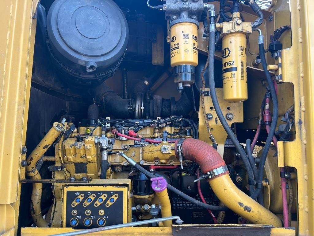 CAT 140 M (CE Certified)