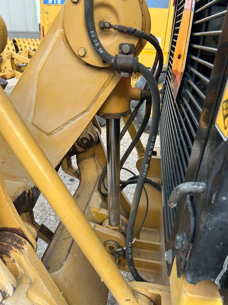 CAT 140 M (CE Certified)