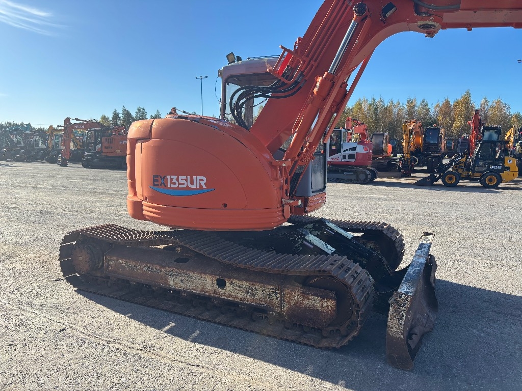 hitachi-ex-135-ur-kallistaja-t,e575509c