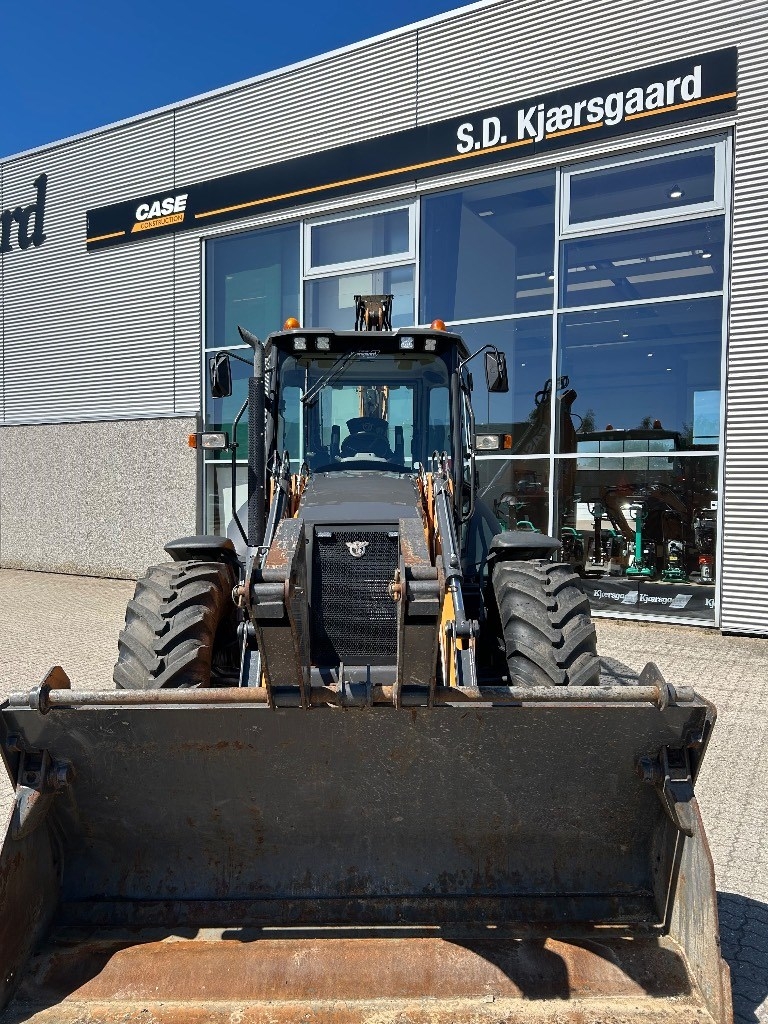 CASE 695 SV