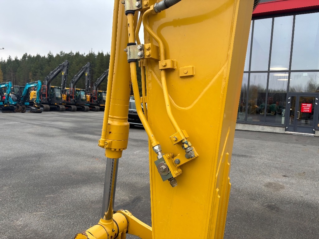 kobelco-sk-180-lc-uusi-alakert,791c2f2f