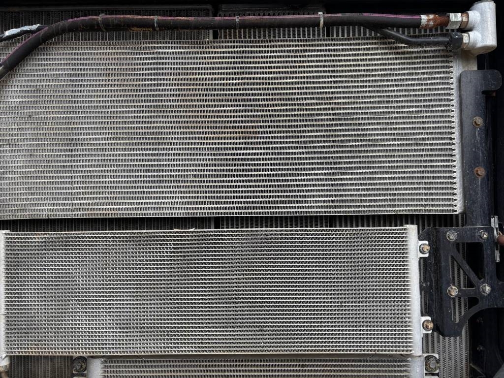 CAT 980