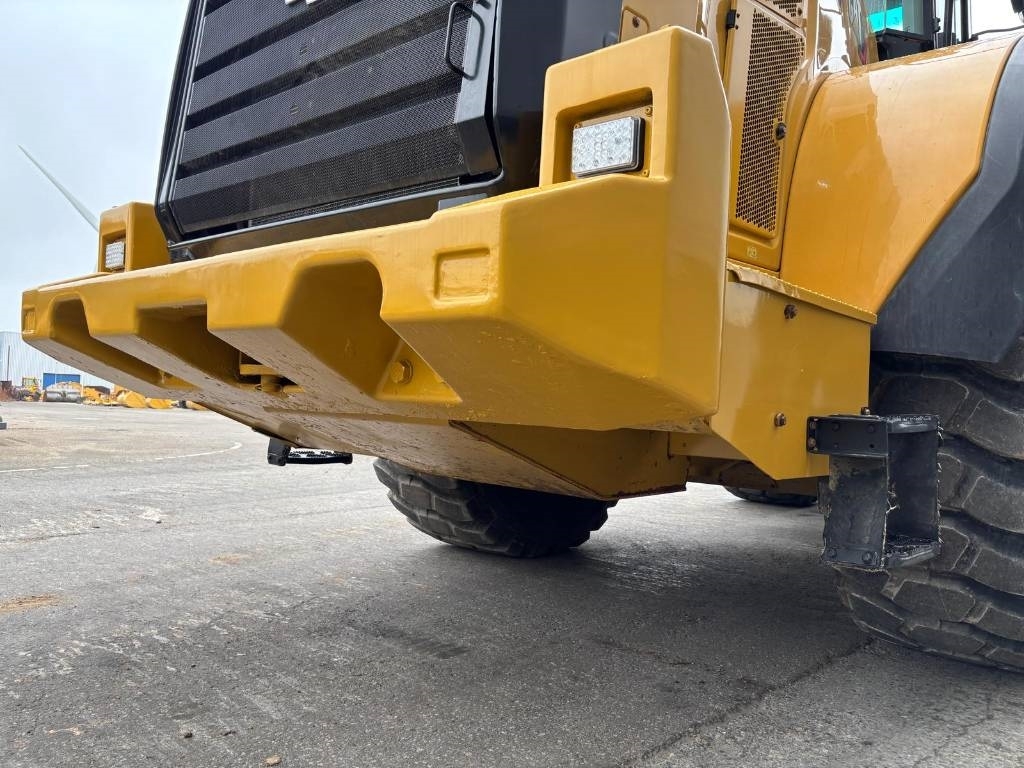 CAT 980
