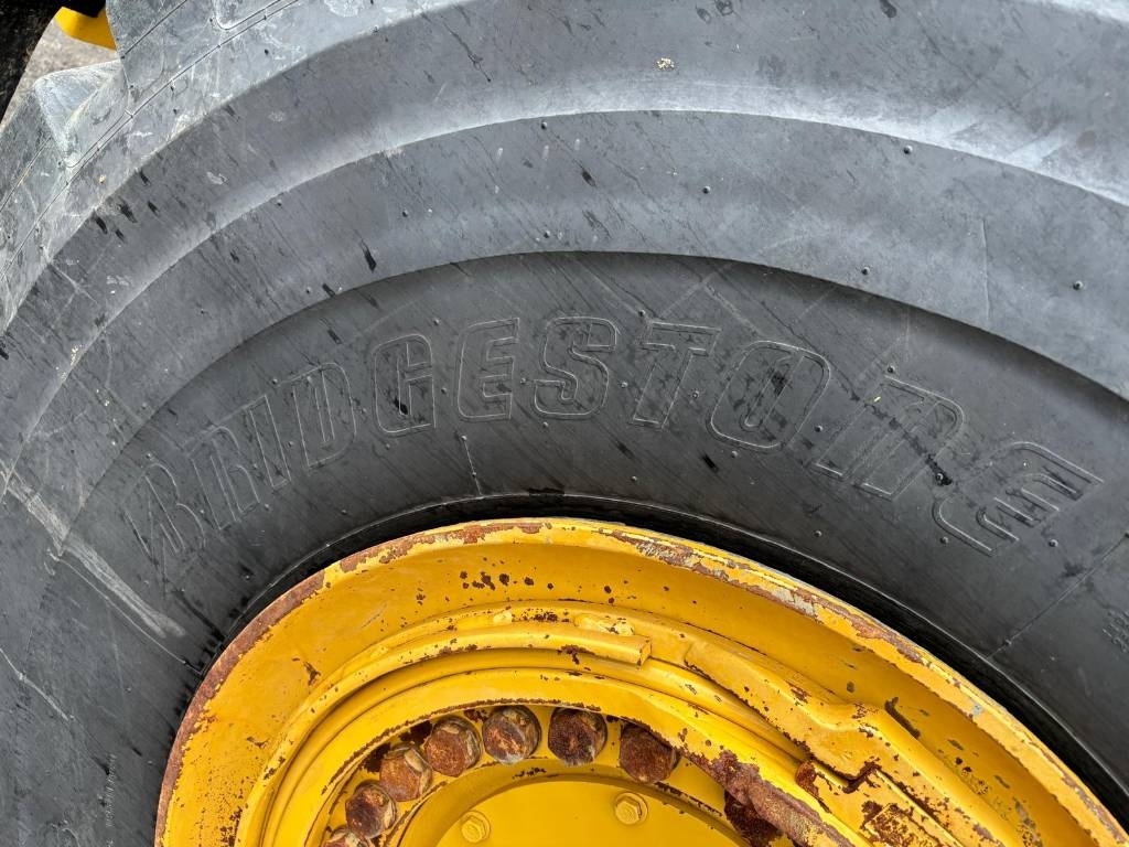 CAT 980
