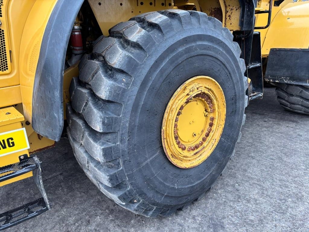 CAT 980