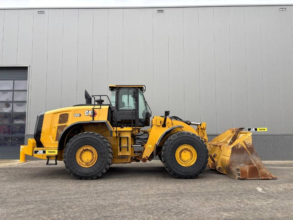 CAT 980
