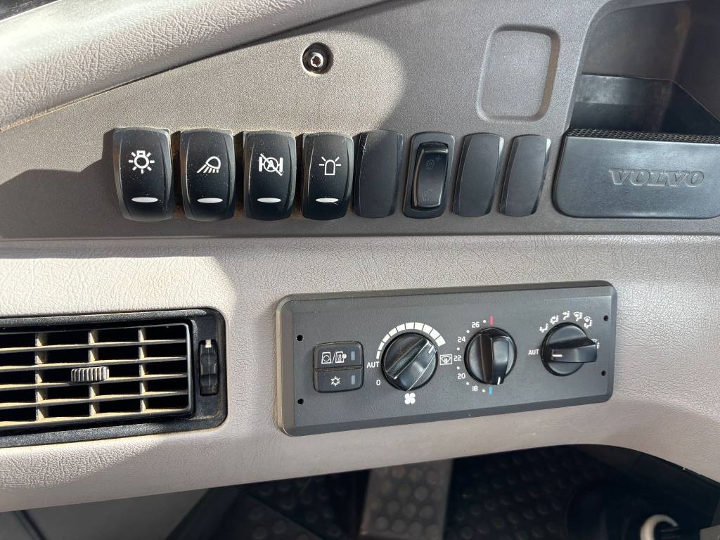 Volvo A 40 F