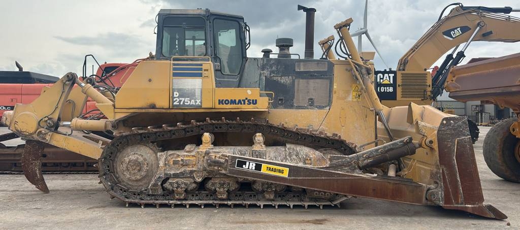 Komatsu D 275 AX-5 EO (New Undercarriage)