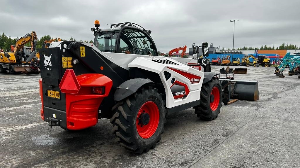 bobcat-t-40-180-myyty-sold,ab899083