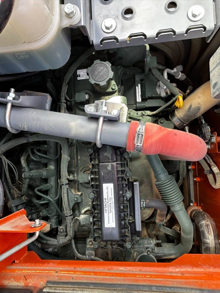 hitachi-zx135usbl-7-700mm-lapu,a86a37bd