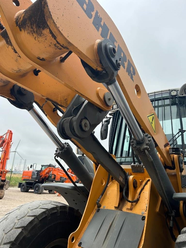 Liebherr L 550 (Comes with High-tip - Mit Hochkipper)