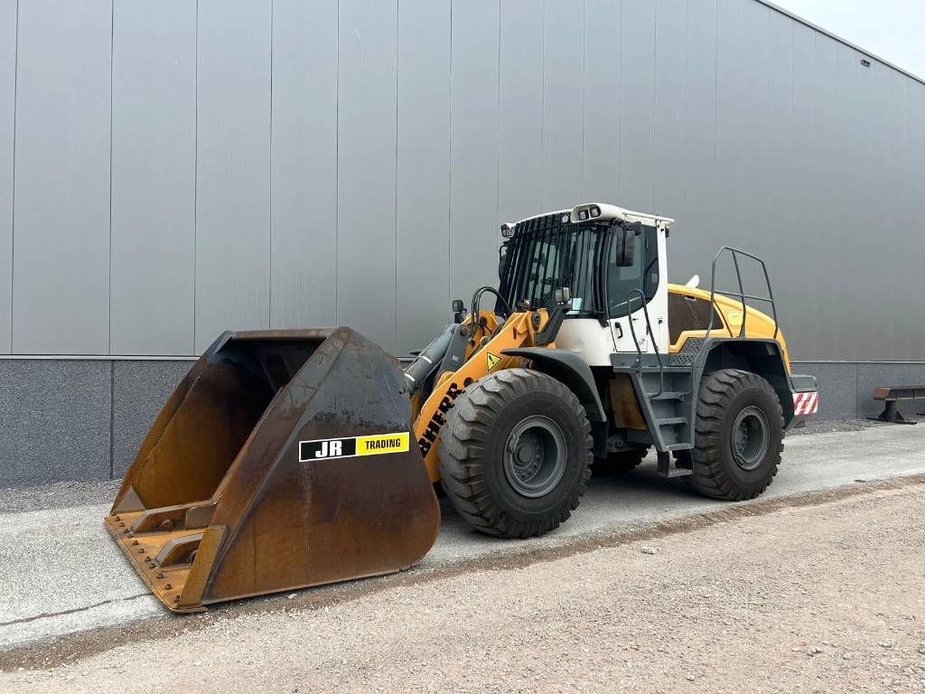 Liebherr L 550 (Comes with High-tip - Mit Hochkipper)