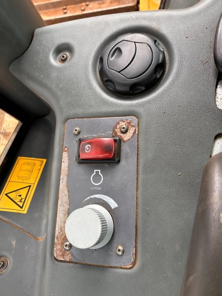 2019 ليبهير PR 736 LGP-45605856