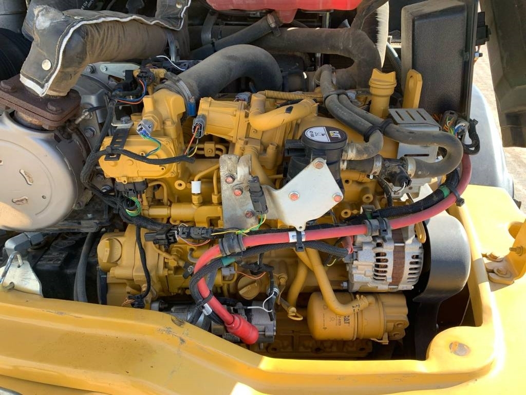 CAT 906