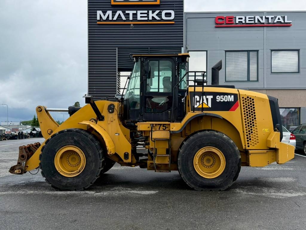 CAT 950M / Rasvari / Puominvaimennus / Vipuohjaus /