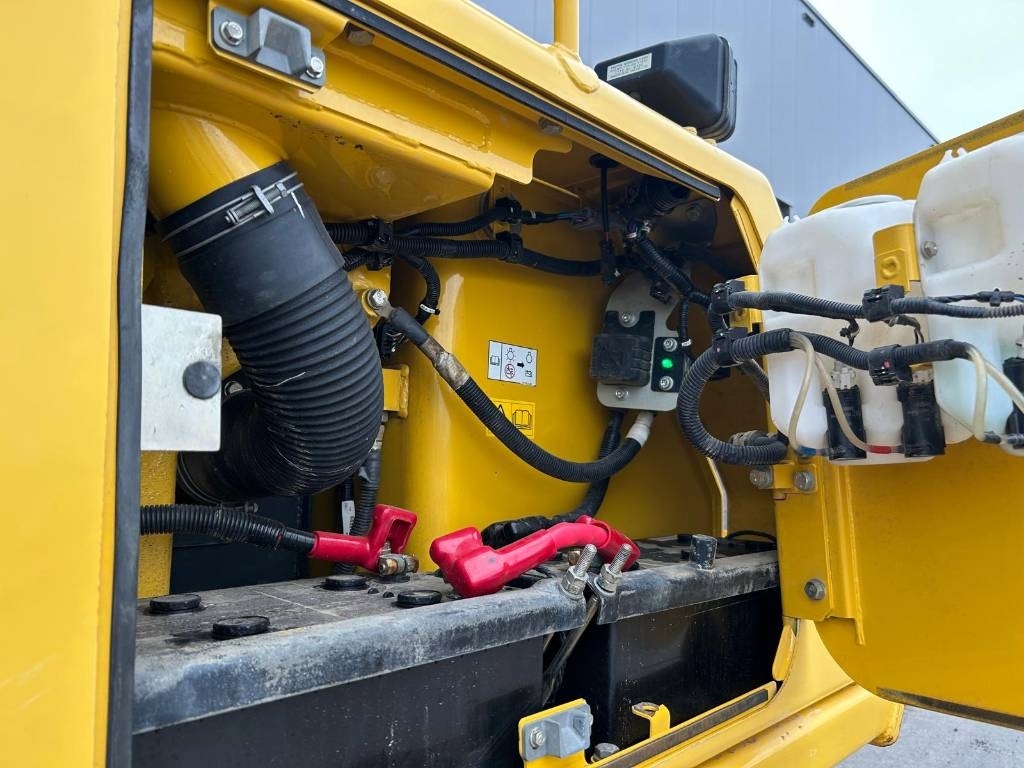 Komatsu D 65 WX-18