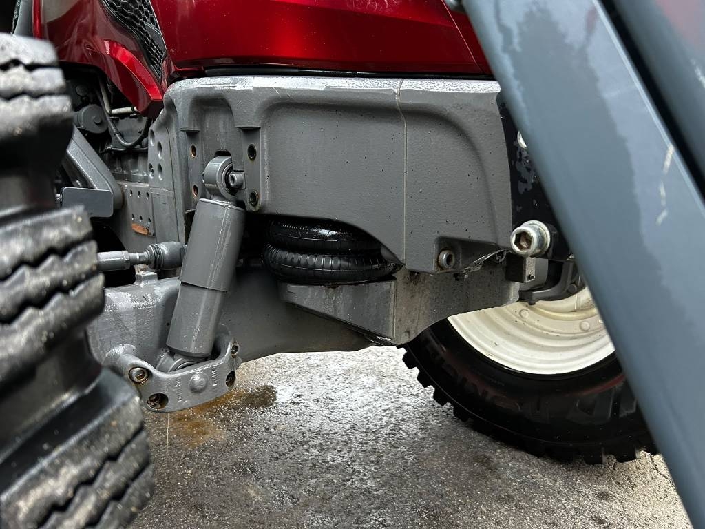 valtra-t-174ed-kuormain-jousit,0b156887