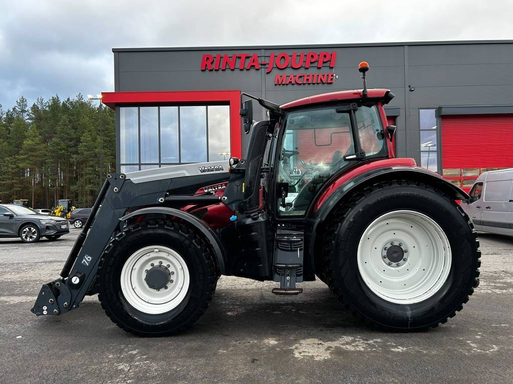 valtra-t-174ed-kuormain-jousit,223a5a10