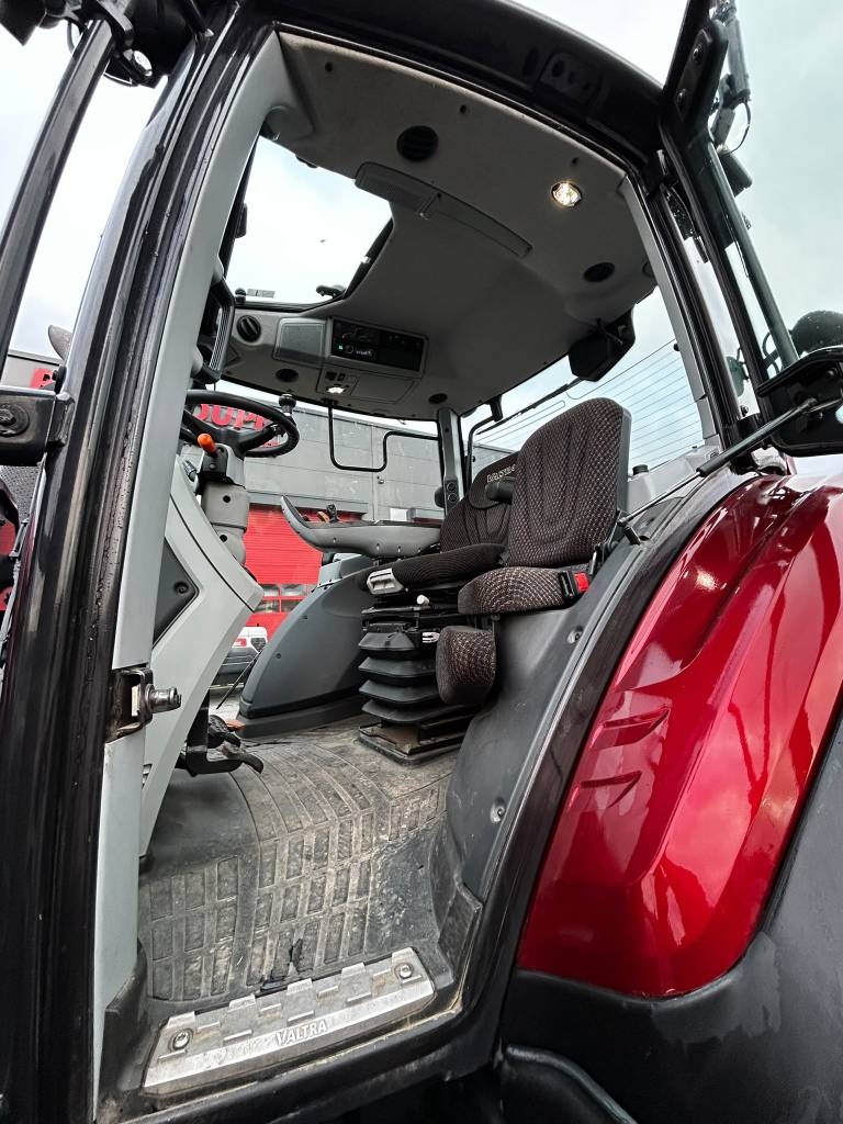 valtra-t-174ed-kuormain-jousit,c53a4d13