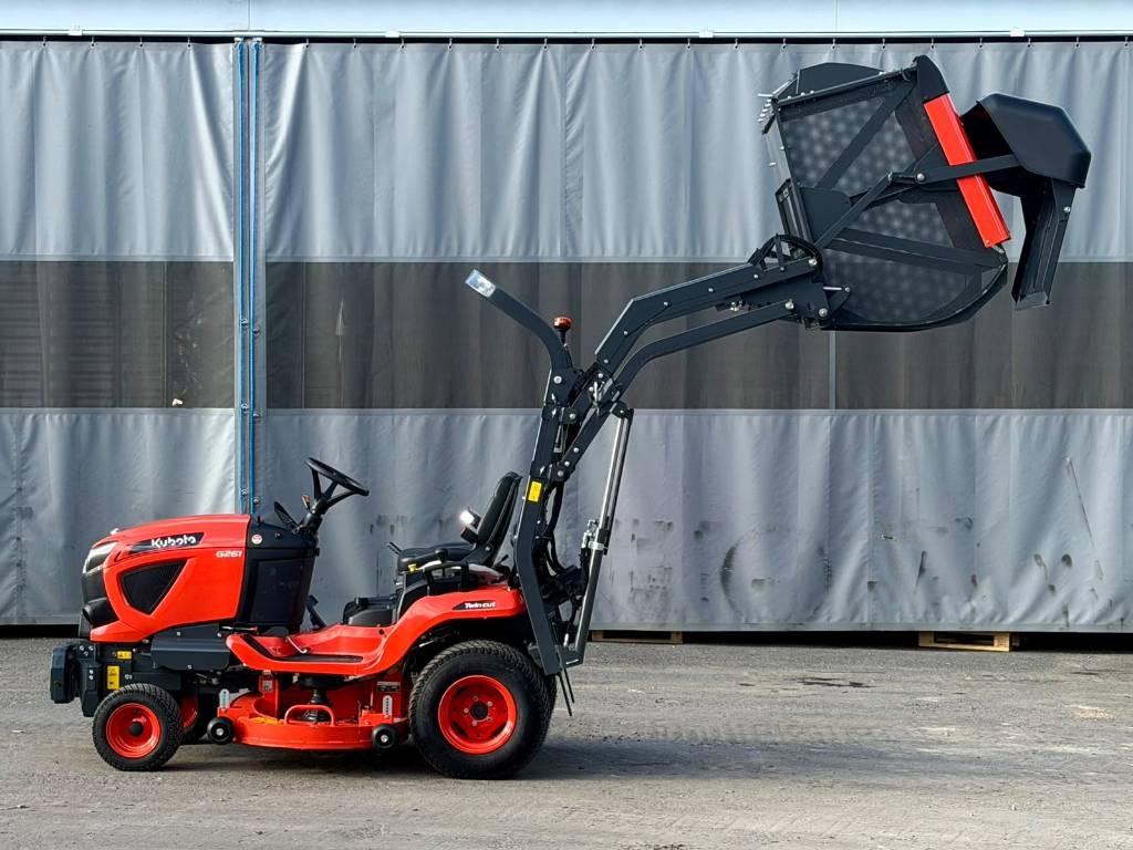 Kubota G261HD / Kerääjä / Tieliikennevarustus /