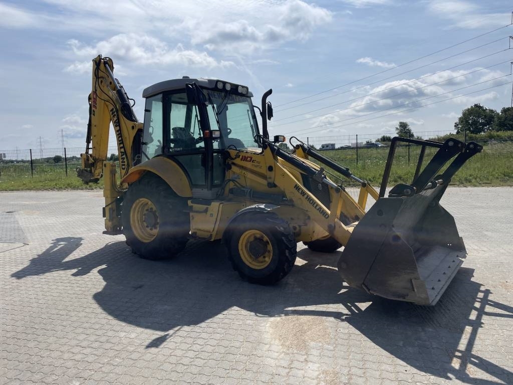 New Holland B 110 C
