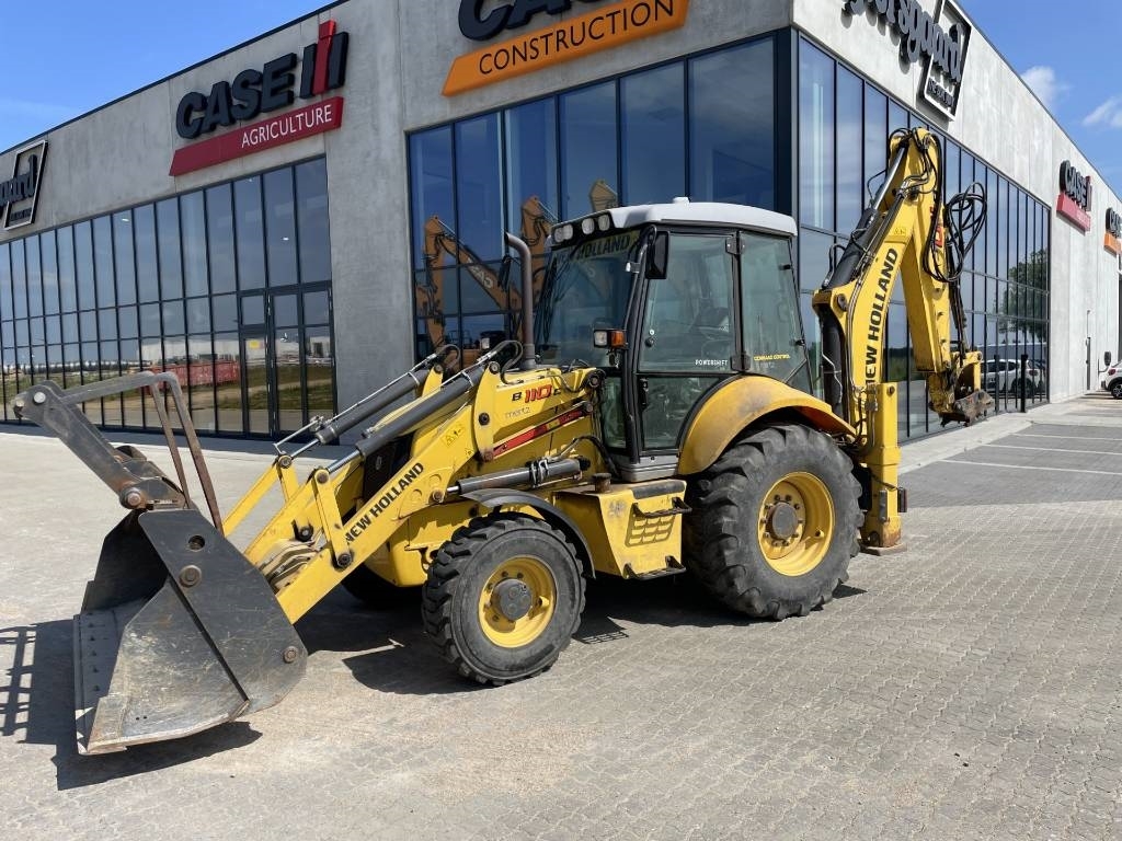 New Holland B 110 C