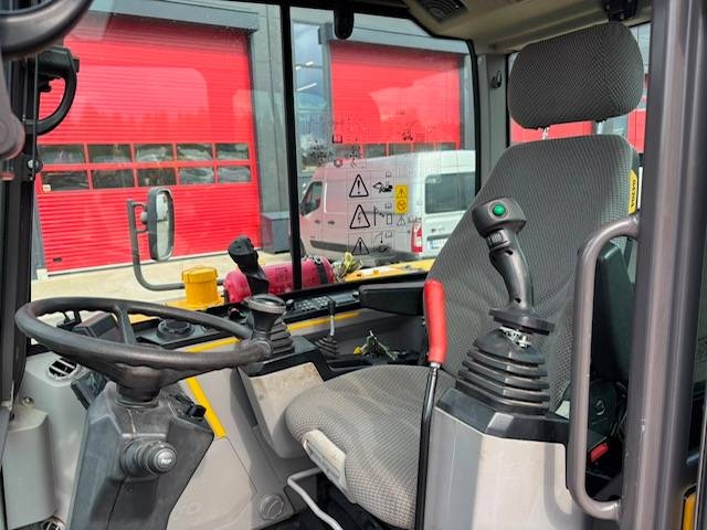 volvo-ew-60-e-tiltti-pihdit-4,25188b44