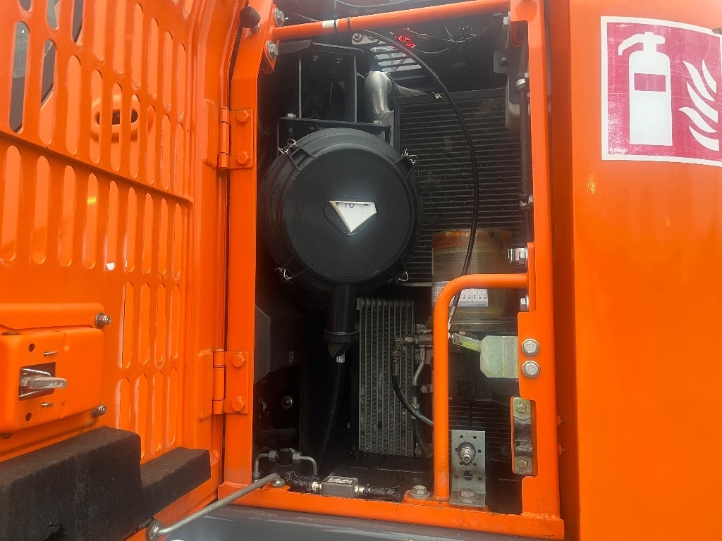doosan-dx-235-lcr-myyty-sold,1ccea3e9