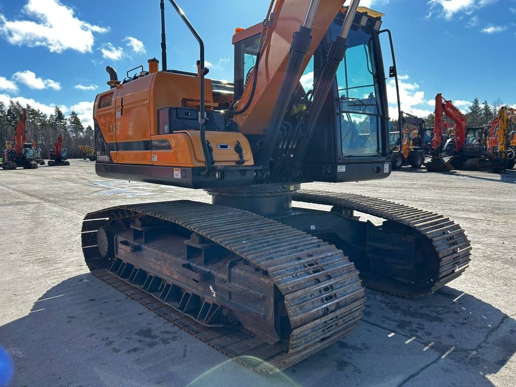 hyundai-hx140hw-c-rasvari-mets,775da5b4