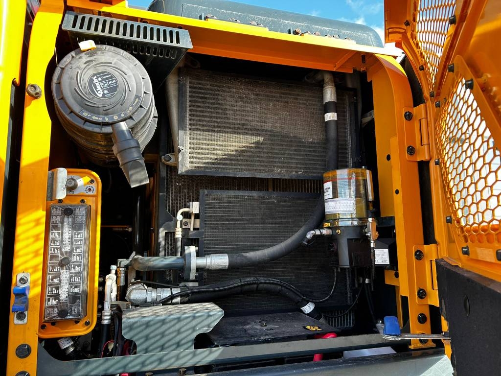 hyundai-hx140hw-c-rasvari-mets,e3c15d01