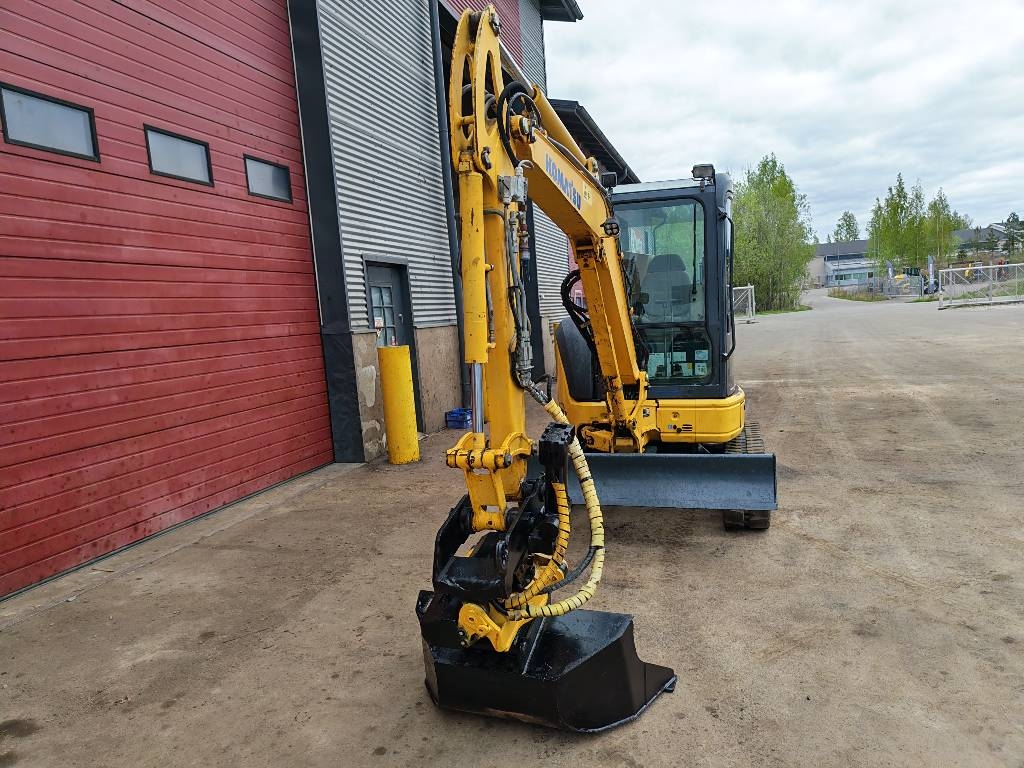 komatsu-pc-35-mr-2,6e0792a9