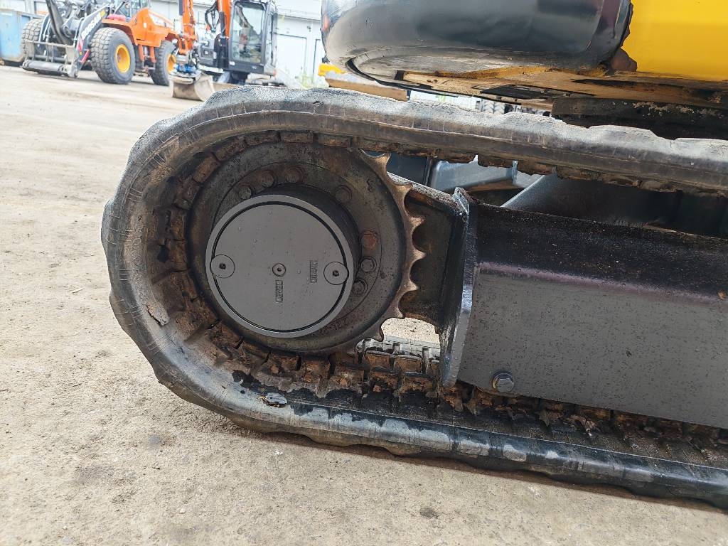 komatsu-pc-35-mr-2,ccbdbe59