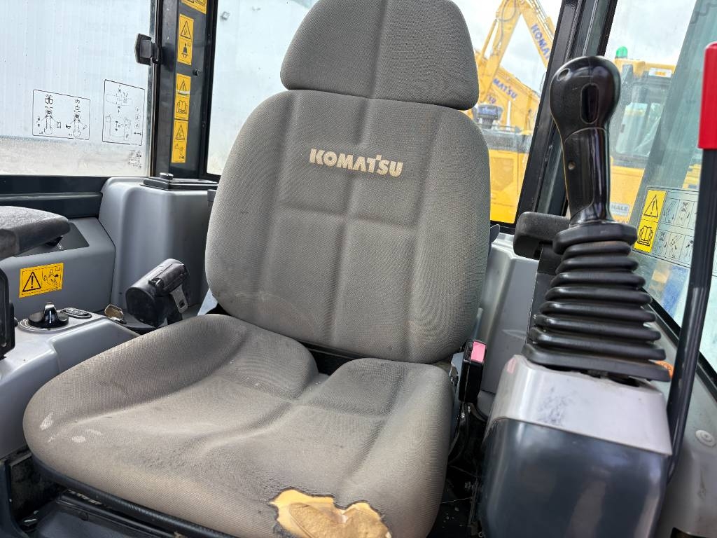 Komatsu PC55MR-5