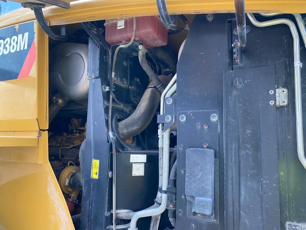 CAT 938 M (Bucket + Forks)