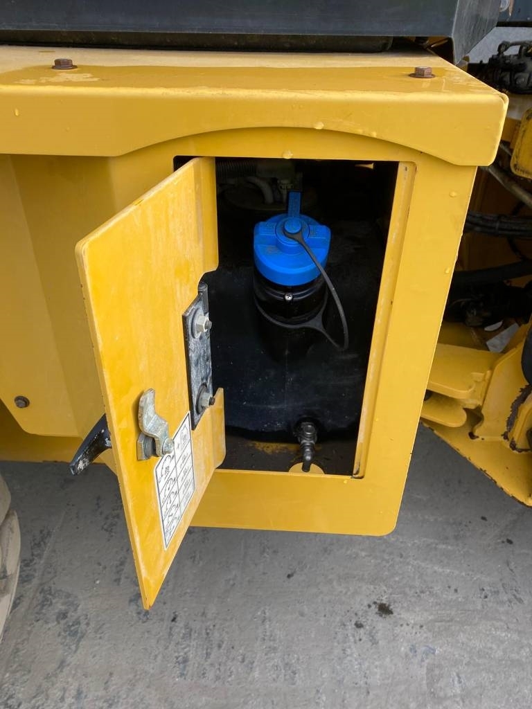 CAT 938 M (Bucket + Forks)